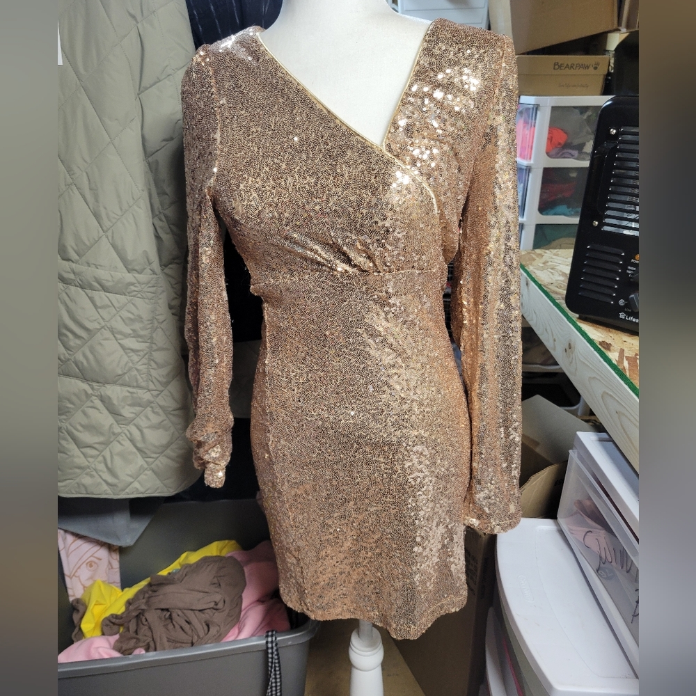Lulus Rose Gold Long Sleeve Mini Dress Sequins Size Small